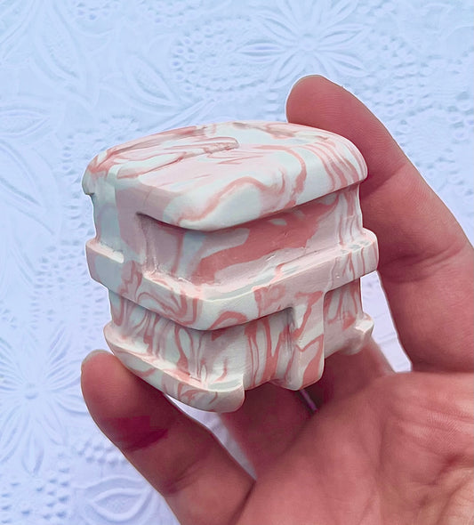 Finger Labyrinth Meditation Cube – Palm-Sized Prayer Block for Anxiety Relief | Chartres Labyrinth Inspired | Polymer Clay Spiritual Gift